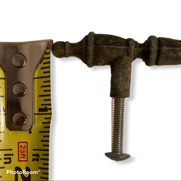 Lot (5) Vintage 5” Hardware Pulls Handles Dresser Drawers Cast Iron Pati… - Picture 4 of 6